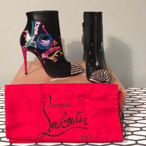 ❌SOLD❌Christian louboutin Love is a boot